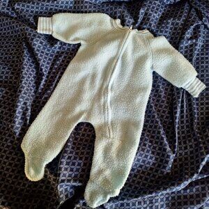 Cuddle time blue pajamas 0-6 months